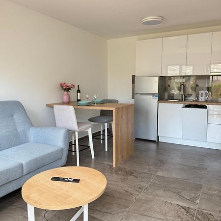Apartments Zivko Malinska Dış mekan fotoğraf