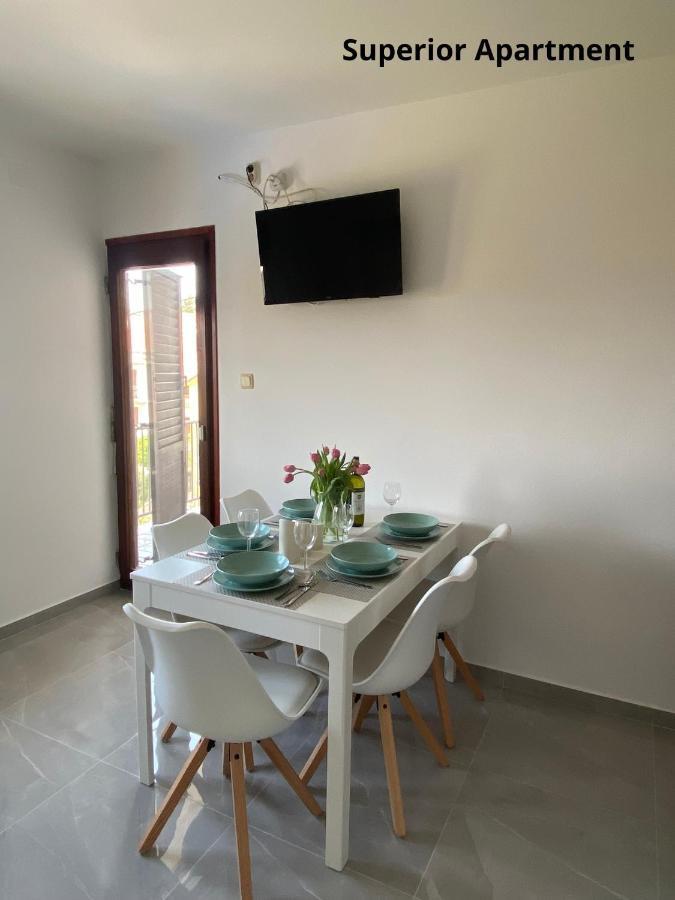 Apartments Zivko Malinska Dış mekan fotoğraf