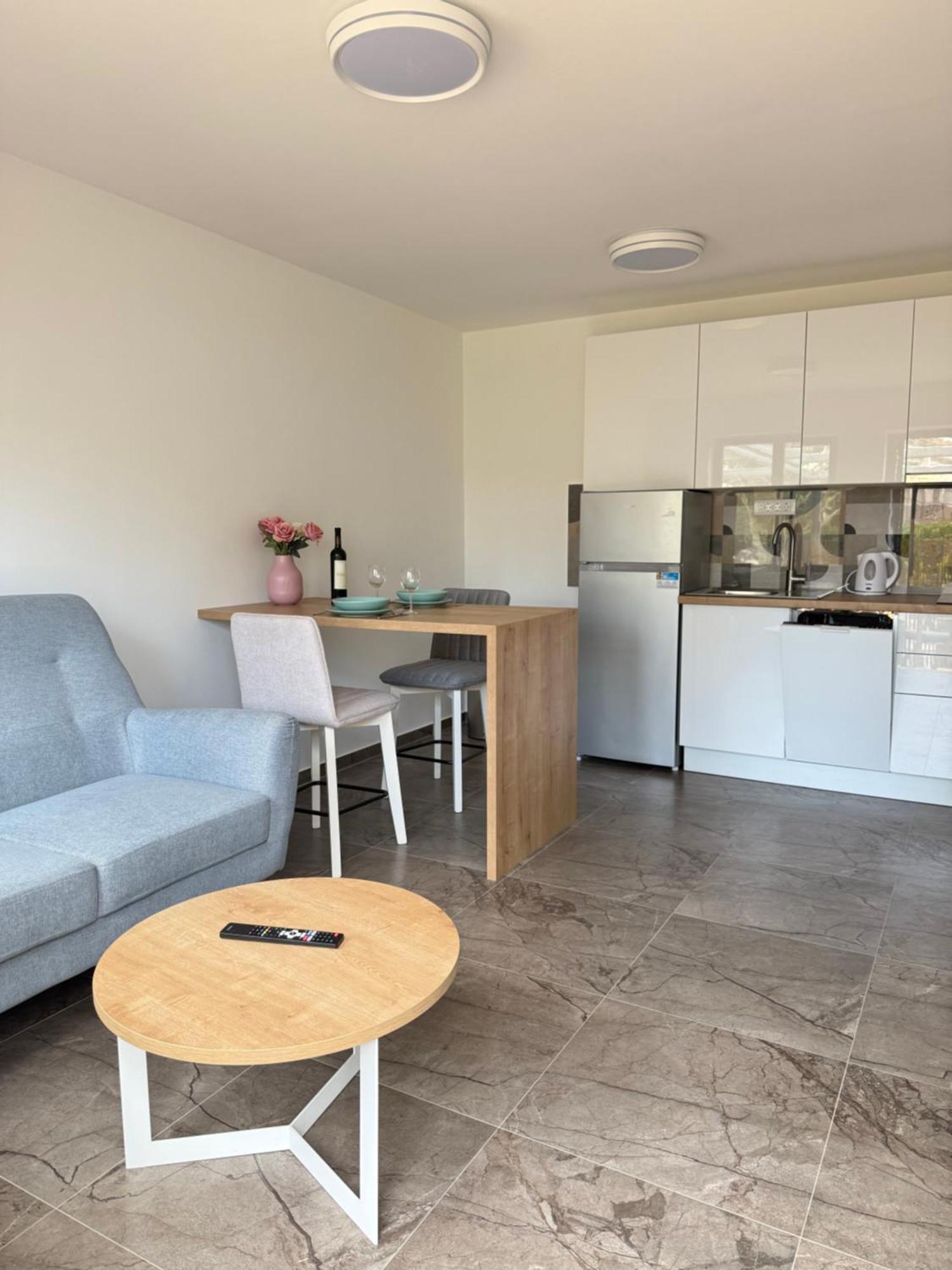 Apartments Zivko Malinska Dış mekan fotoğraf